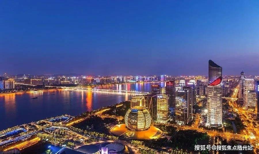 全面贯彻解释落实，新澳三期必出一肖的深度解析