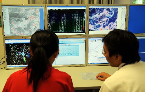 揭秘三肖必中三期必出的真相，理性分析与实用建议