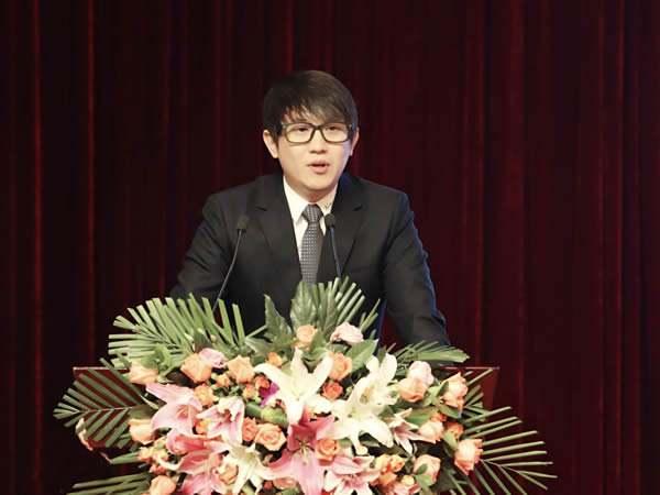 新奥天天免费资料公开，精选解释解析落实的战略意义与实践价值